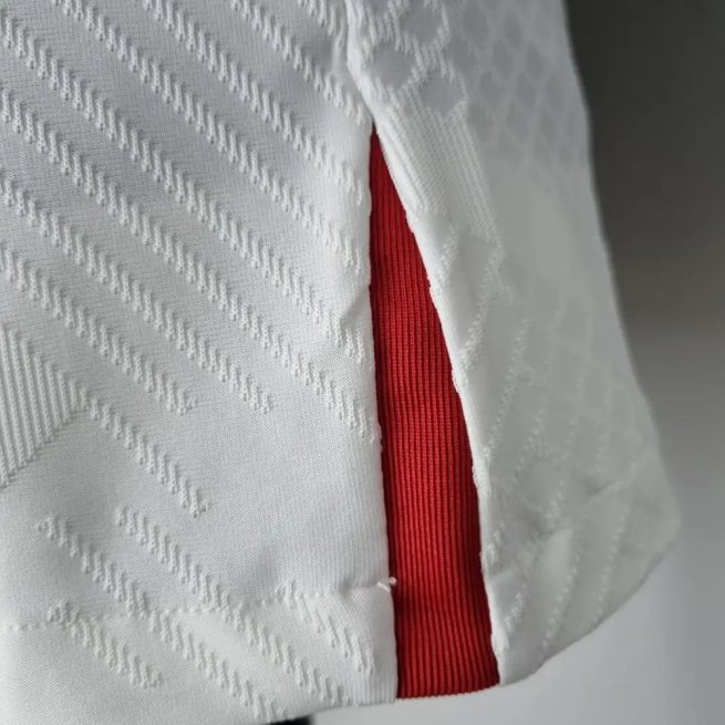 PSG 22-23 Tシャツ、白トレーニング（選手バージョン）