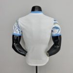 レアル マドリード ユニフォーム 22-23、スペシャルエディション 青と白 (選手バージョン)